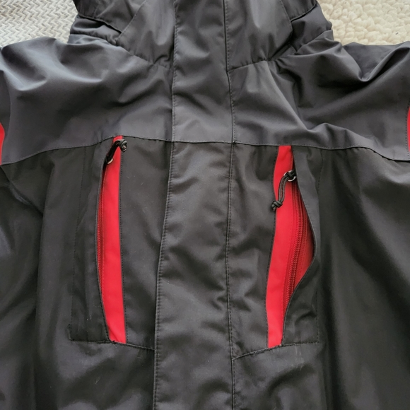 Winter coat with hood - Picture 8 of 10